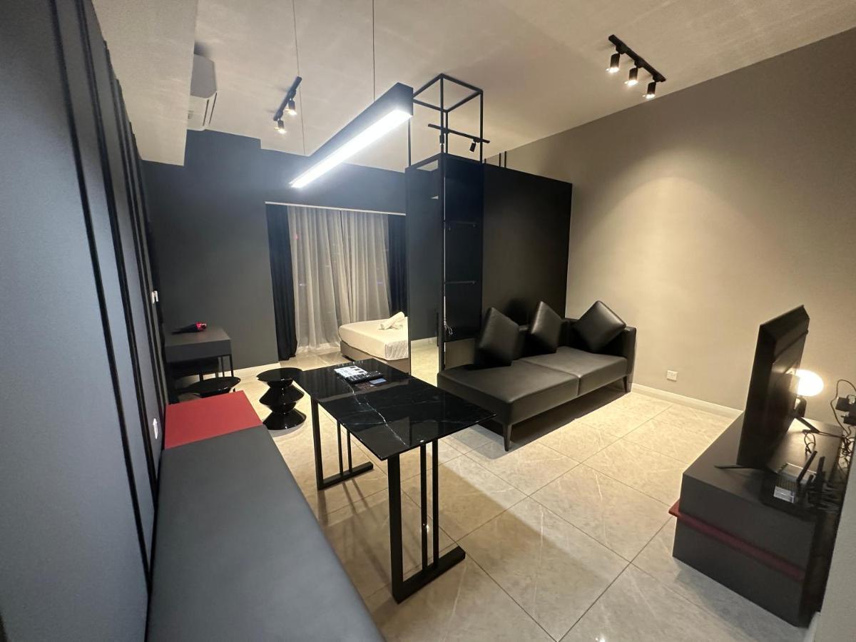 Crystal Suites At Axon Residence Near Pavilion Kuala Lumpur Exterior photo